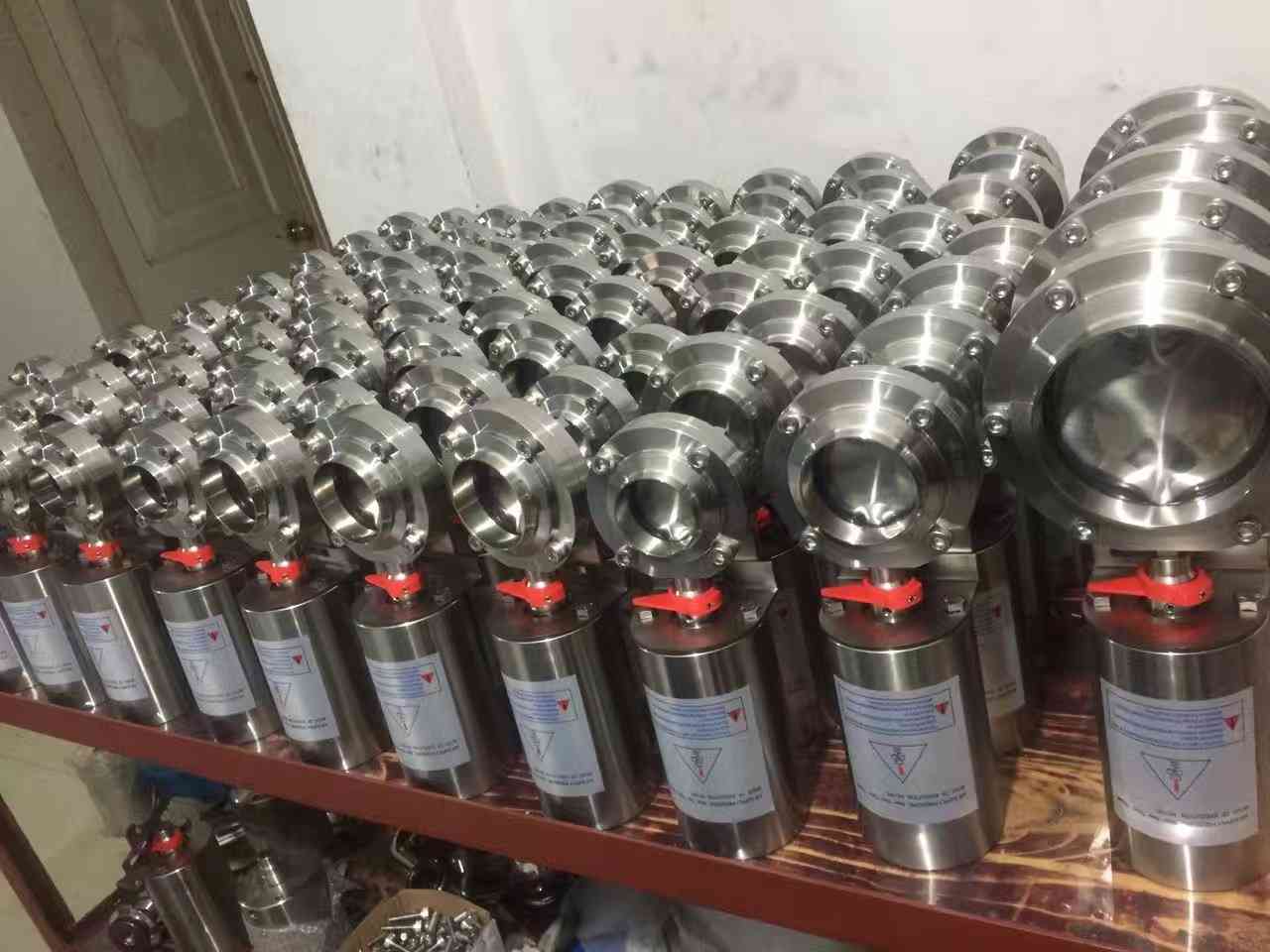 Sanitary Pneumatic Butterfly Valve Actuator With Tri-Clamp Ends Pindee